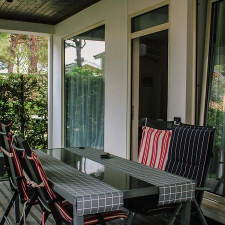 Ivy Lalzi Bay Beach House Durrës Esterno foto