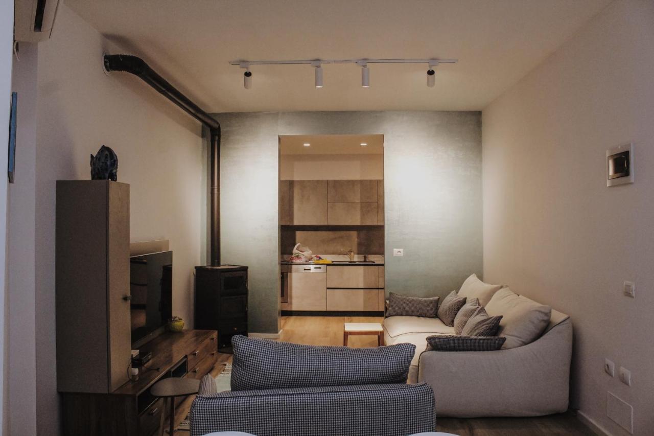 Ivy Lalzi Bay Beach House Durrës Esterno foto